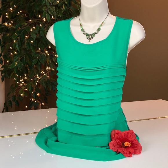 💐DANA BUCHMAN GREEN LAYERED TOP SIZE XL💐 - Picture 4 of 14